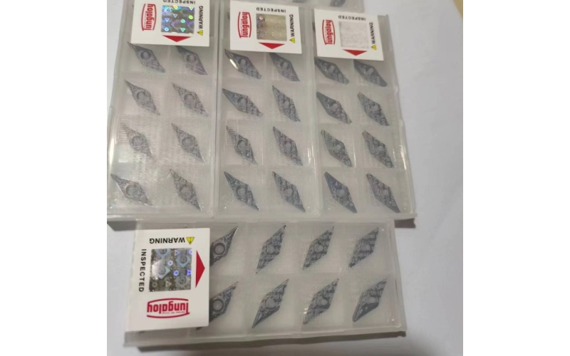 东芝刀片VBMT110308-PS AH8005车削刀片 镗孔刀片